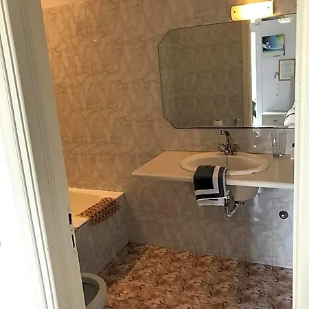 Romantika Otel 4*